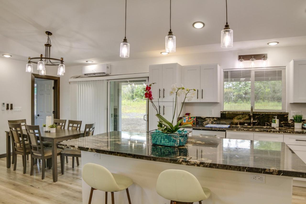 Keaau Getaway With Patio, 3 Mi To Shipman Beach! Extérieur photo