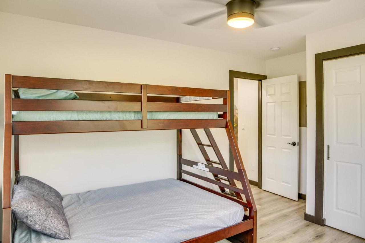 Keaau Getaway With Patio, 3 Mi To Shipman Beach! Extérieur photo